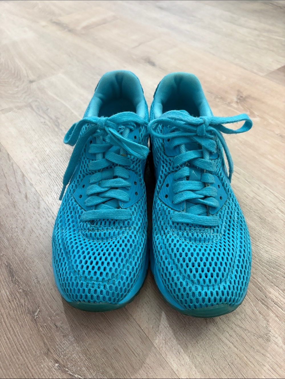 Nike Kids Mesh Sneakers in Teal Blue